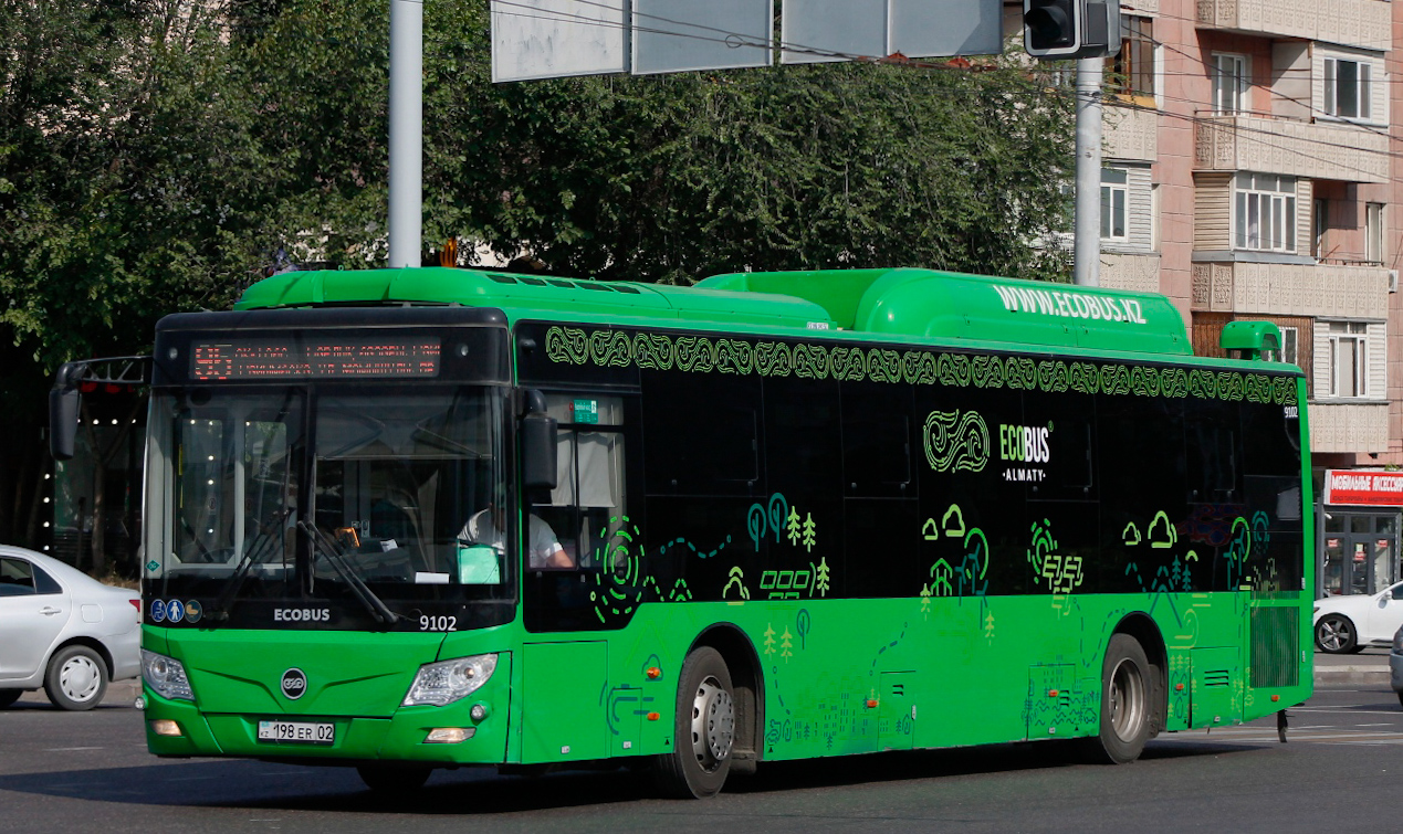 Almaty, Foton BJ6123C6CTD-A1 # 9102