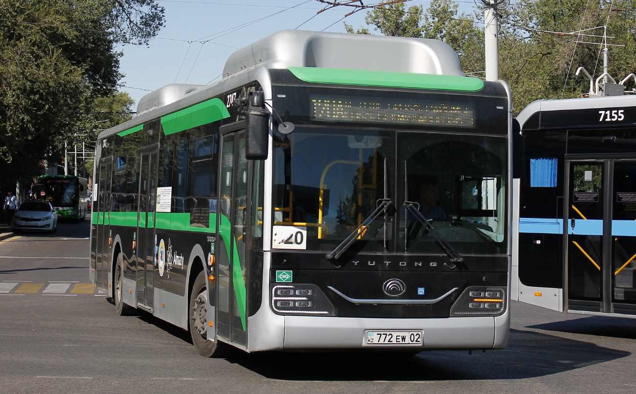 Almaty, Yutong ZK6126HG (QazTehna) # 2747