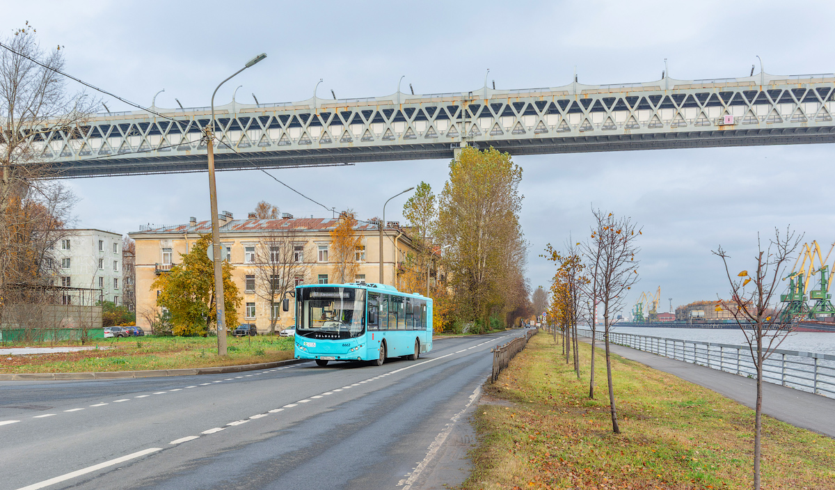Saint Petersburg, Volgabus-5270.G4 (LNG) # 6662