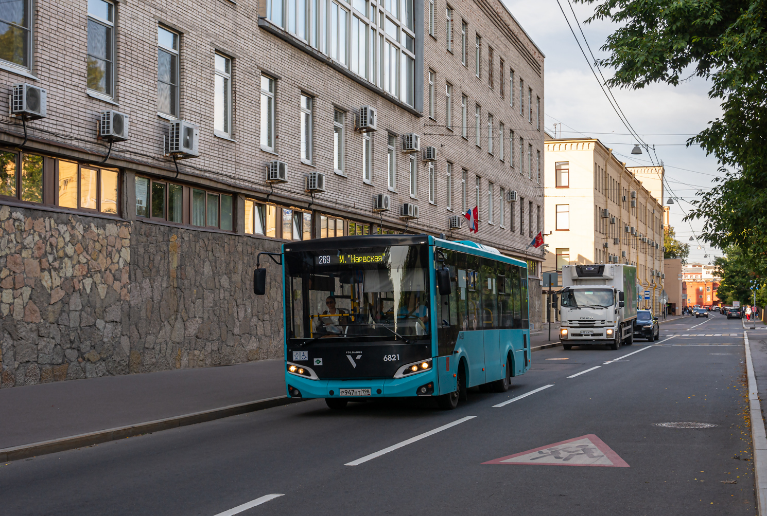 Saint Petersburg, Volgabus-4298.G4 (LNG) # 6821