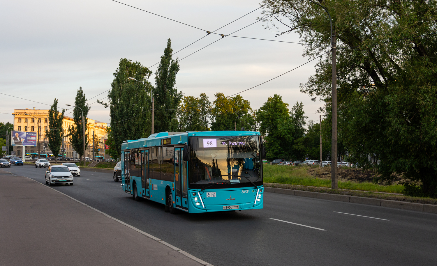 Saint Petersburg, MAZ-203.947 # 38121