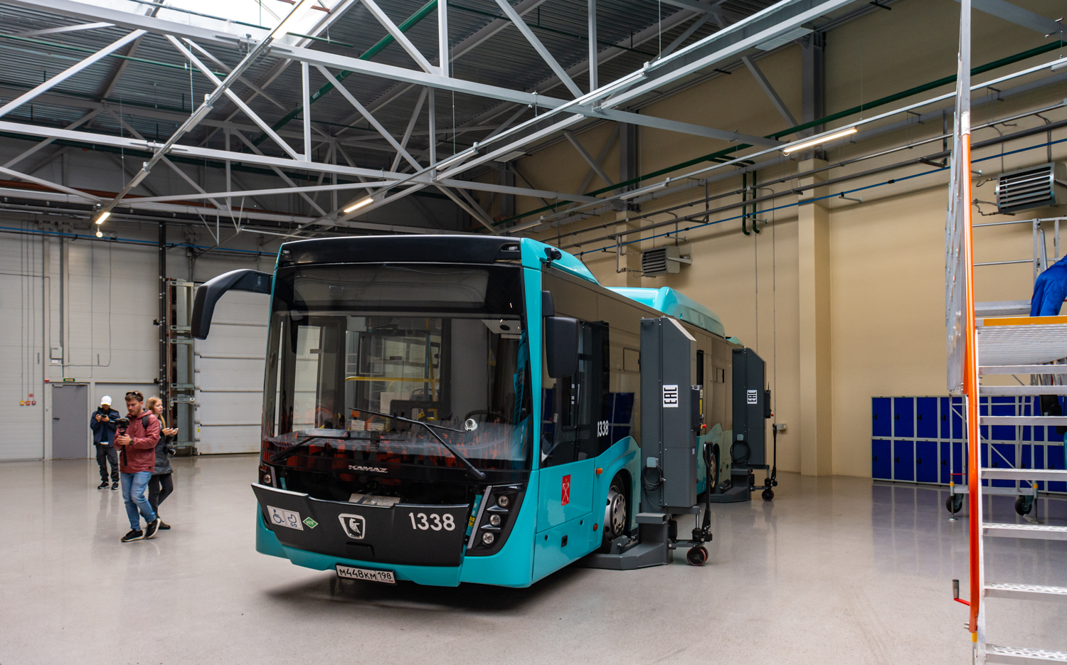 Saint Petersburg, NefAZ-5299-40-57 (CNG) # 1338