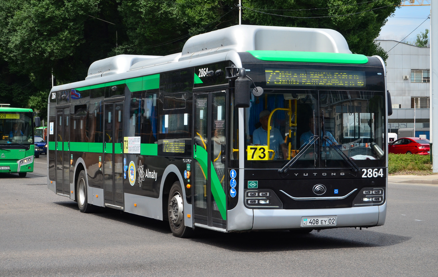 Almaty, Yutong ZK6126HG (QazTehna) No. 2864
