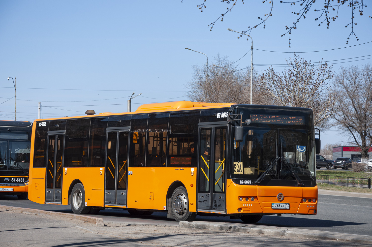 Pavlodar, Golden Dragon XML6125CR (Hyundai Trans Auto) # G2-6025