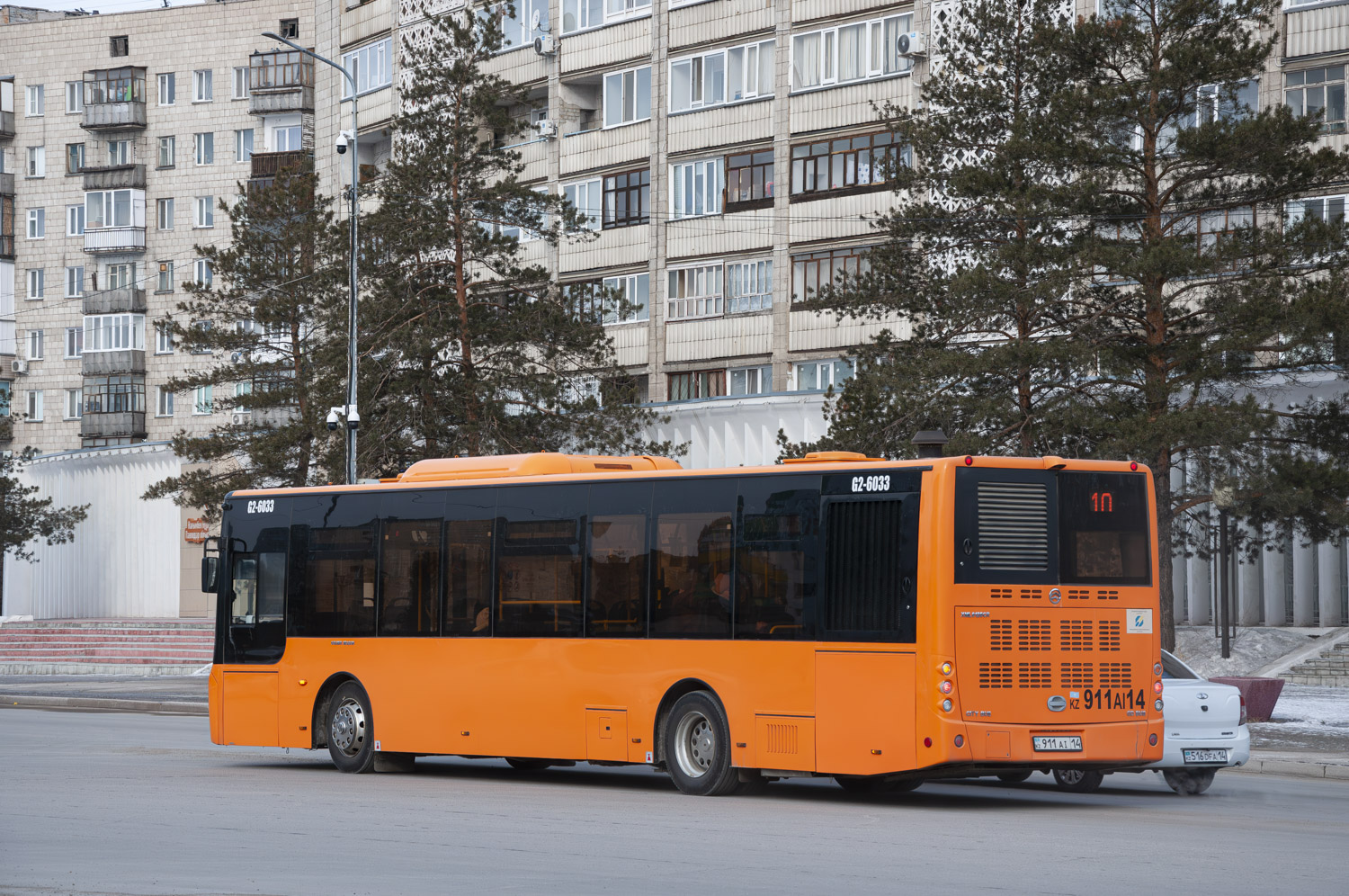 Pavlodar, Golden Dragon XML6125CR (Hyundai Trans Auto) # G2-6033