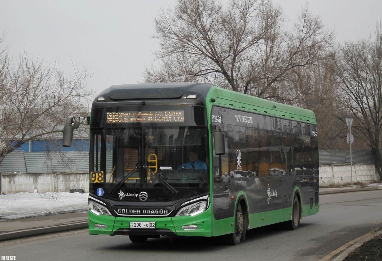 Almaty, Golden Dragon XML6125CE (Hyundai Trans Auto) # 5129-G2