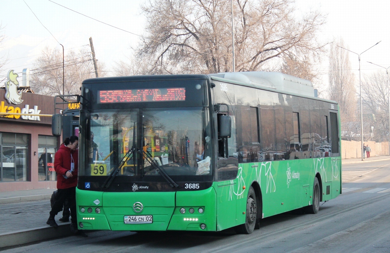 Almaty, Golden Dragon XML6125CN (Hyundai Trans Auto) # 3685