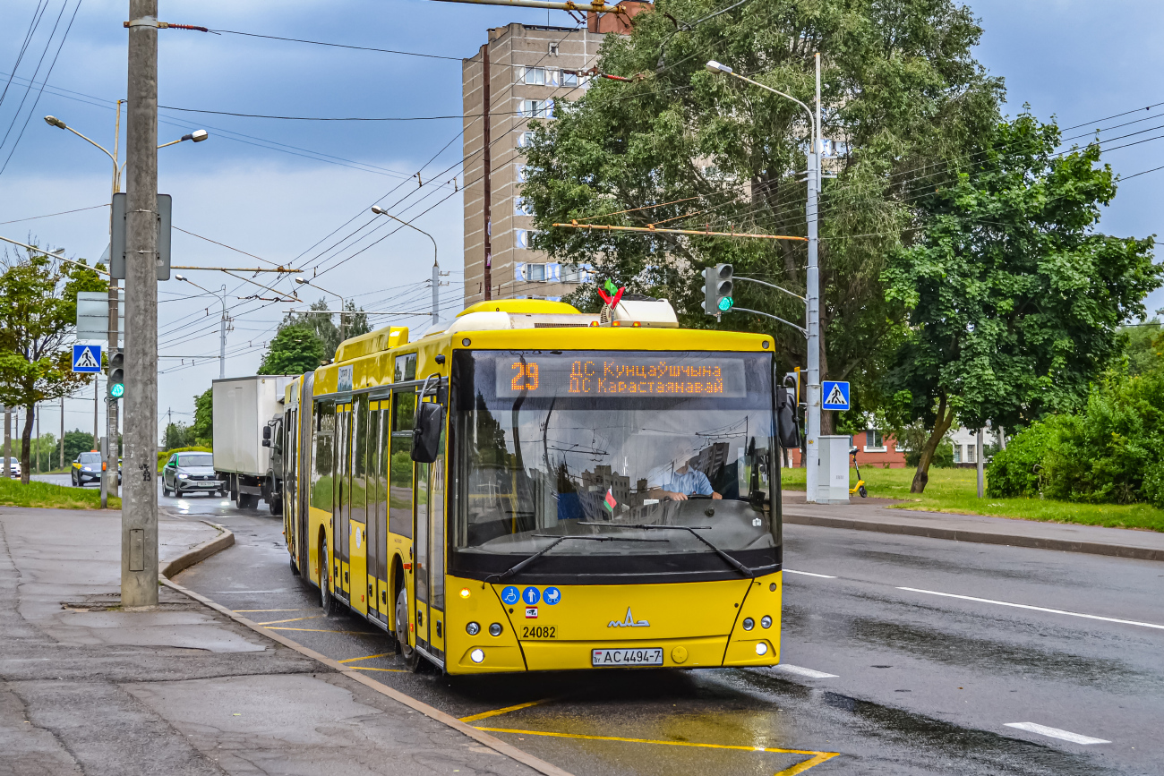 Minsk, MAZ-215.069 # 024082