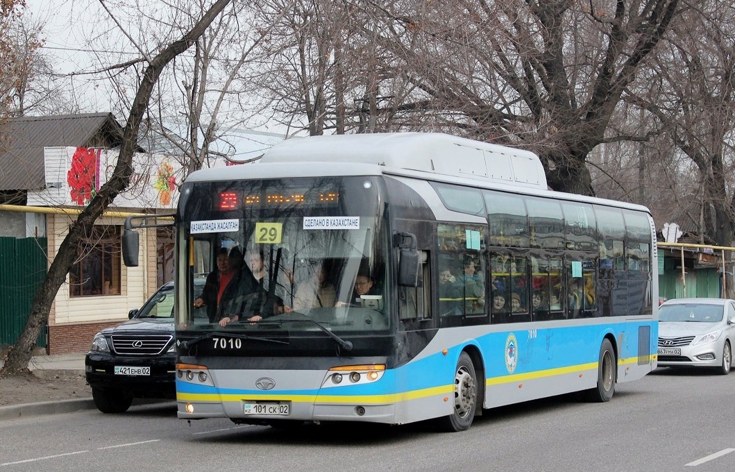 Almaty, Guilin Daewoo GDW6126CNG (SemAZ) # 7010