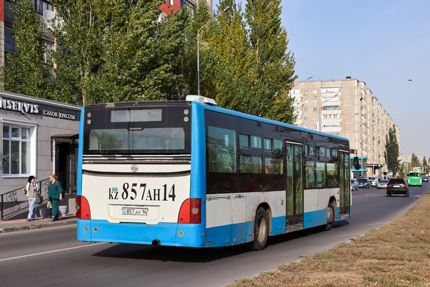 Pavlodar, Huanghai DD6129S15 # 857 АН 14
