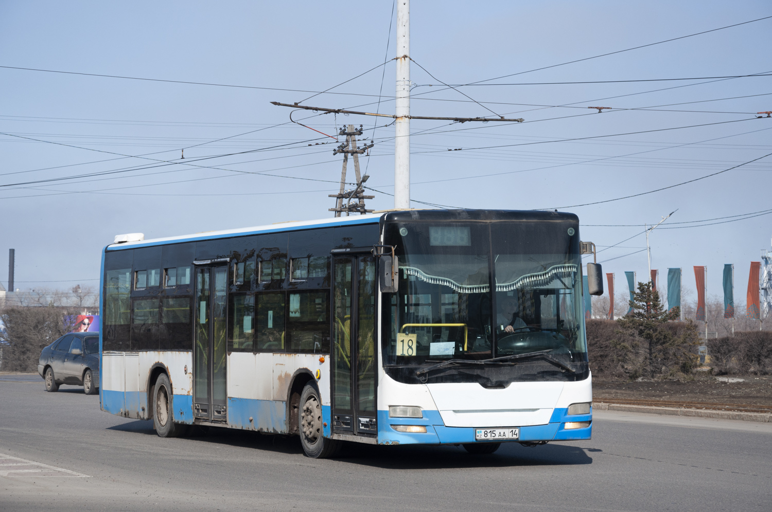 Pavlodar, Huanghai DD6129S15 # 815 АА 14