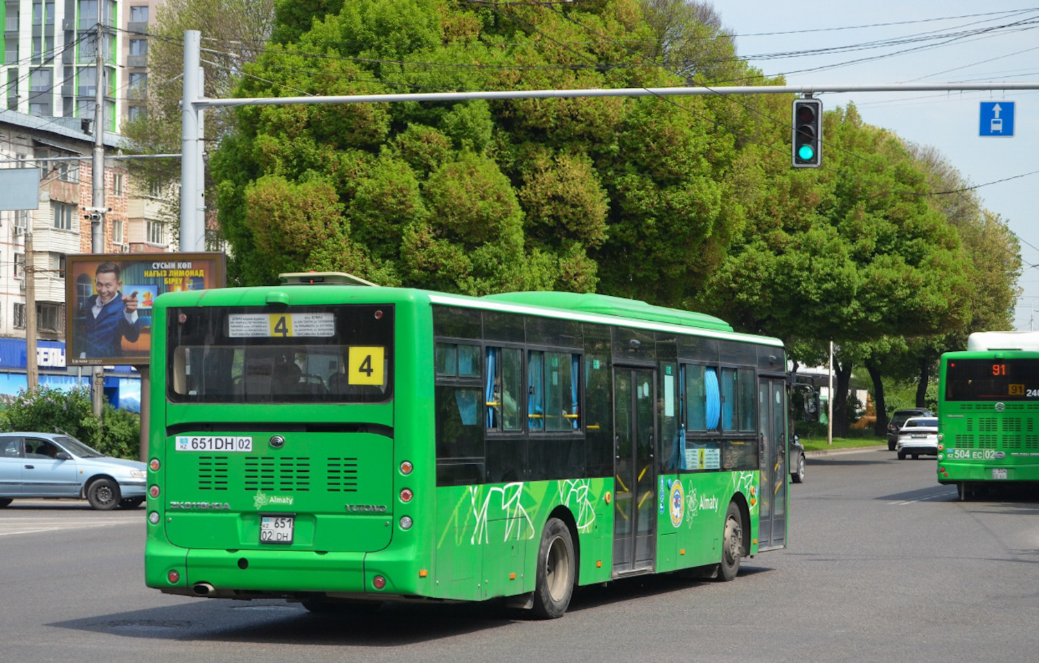 Almaty, Yutong ZK6118HGA (QazTehna) No. 651 DH 02