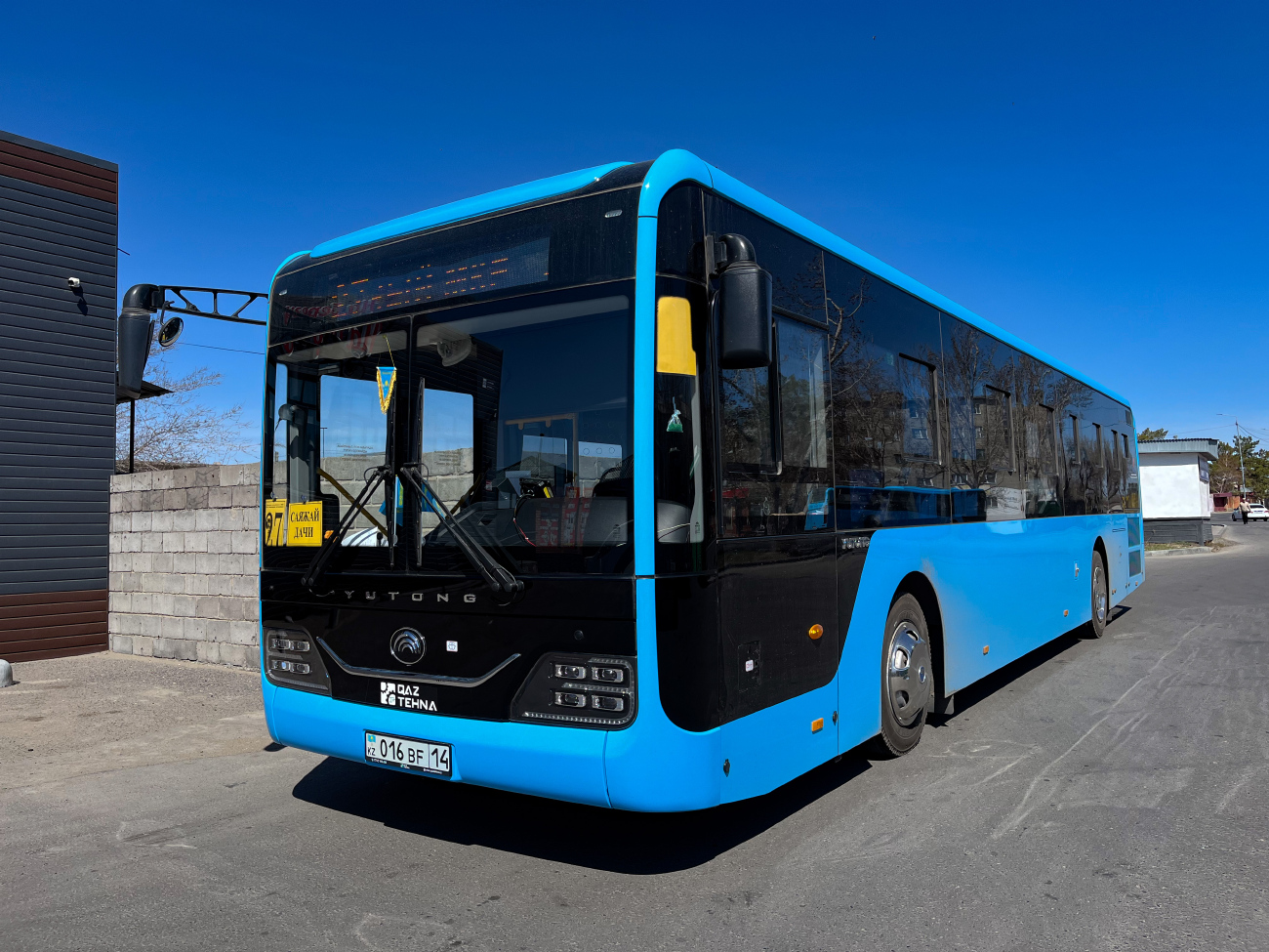 Pavlodar, Yutong ZK6126HG (QazTehna) No. 016 BF 14