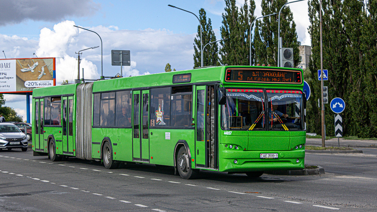 Pinsk, MAZ-105.465 # 44857