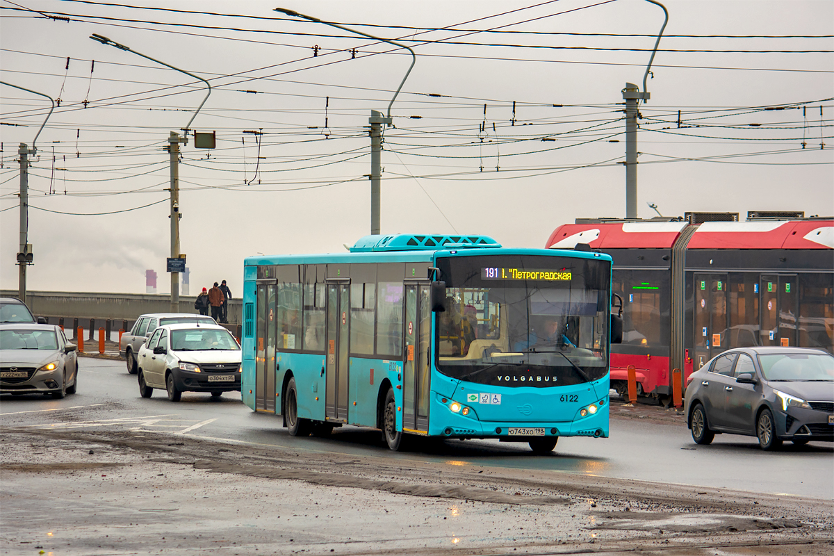 Saint Petersburg, Volgabus-5270.G2 (LNG) # 6122