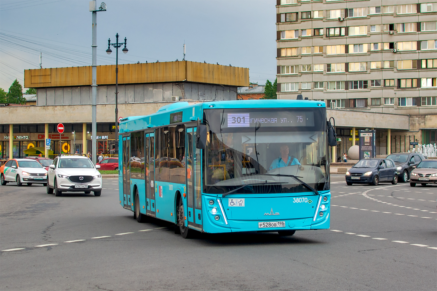 Saint Petersburg, MAZ-203.945 # 38070