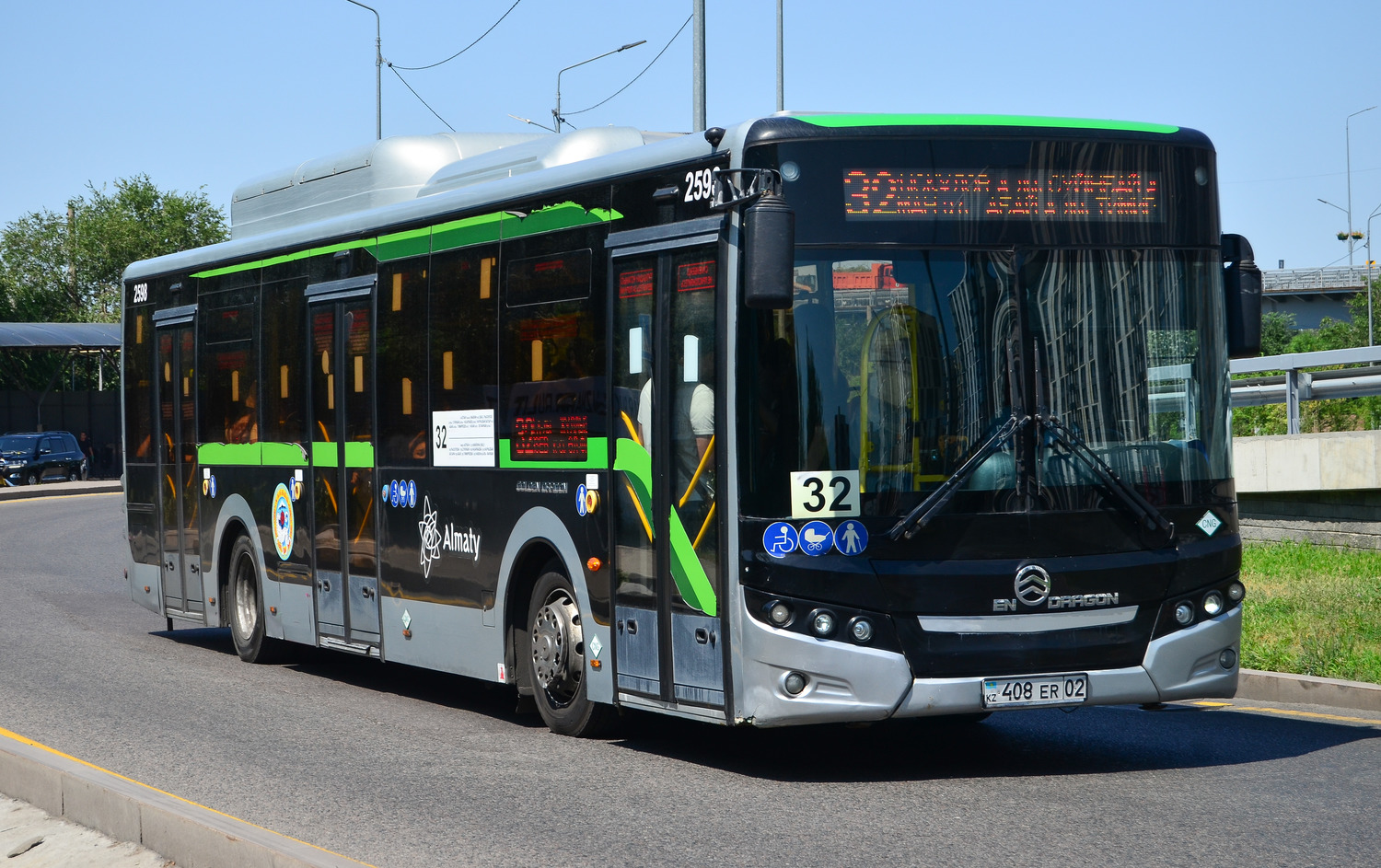 Almaty, Golden Dragon XML6125CN (Hyundai Trans Auto) # 2598