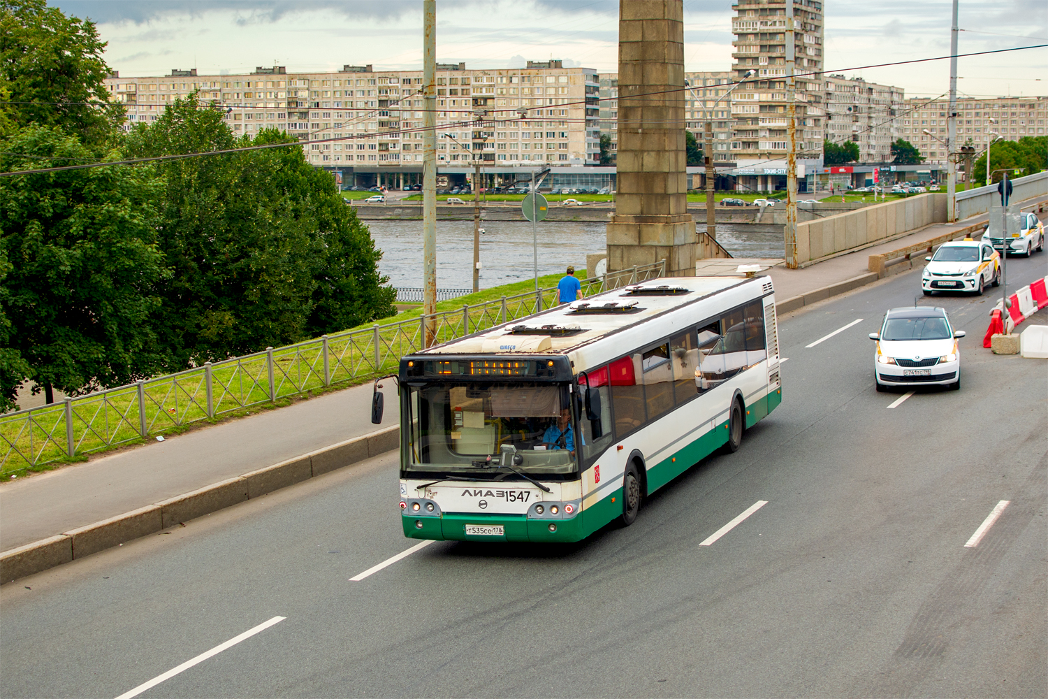 Saint Petersburg, LiAZ-5292.60 Nr. 1547