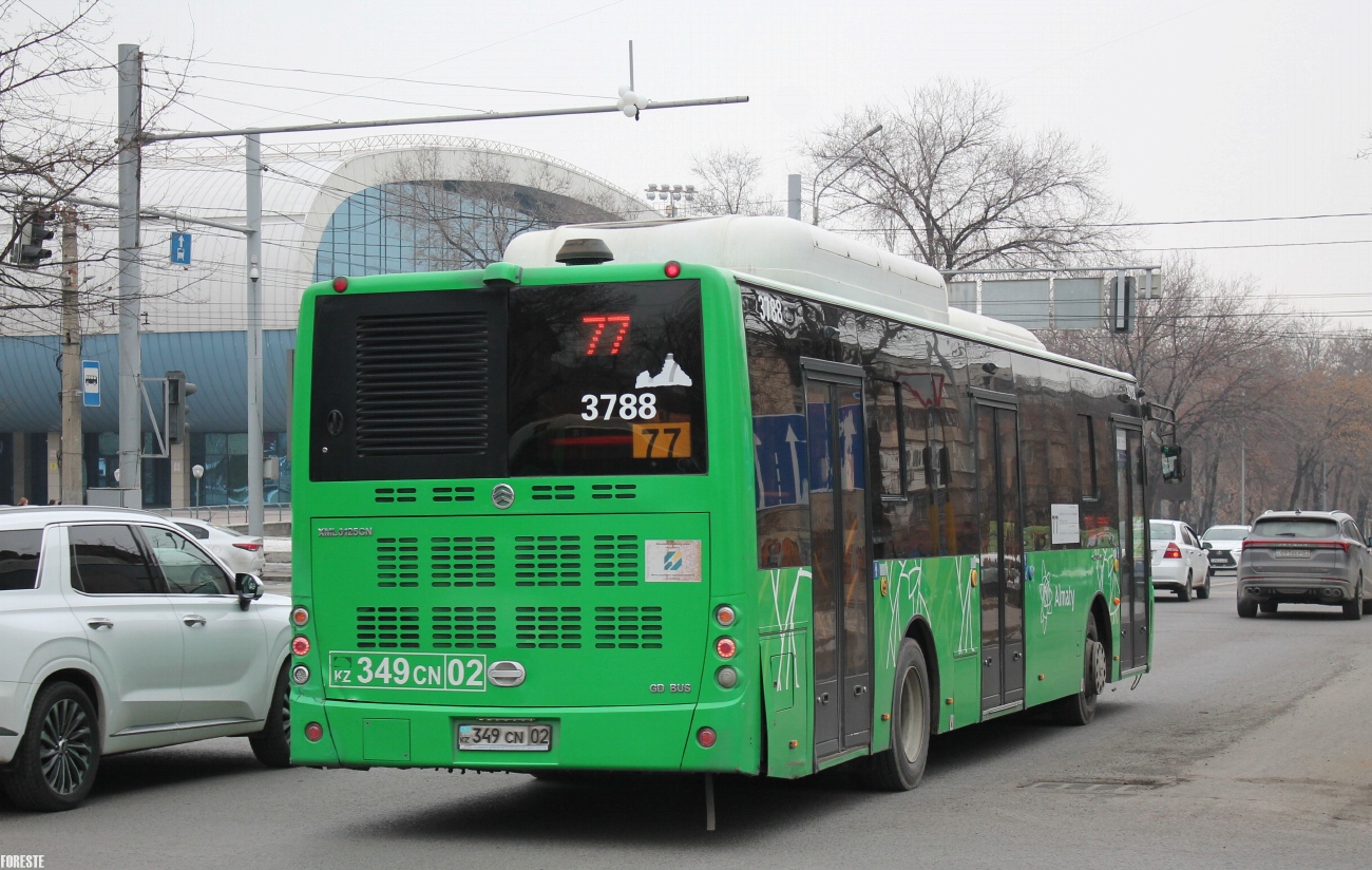Almaty, Golden Dragon XML6125CN (Hyundai Trans Auto) Nr. 3788