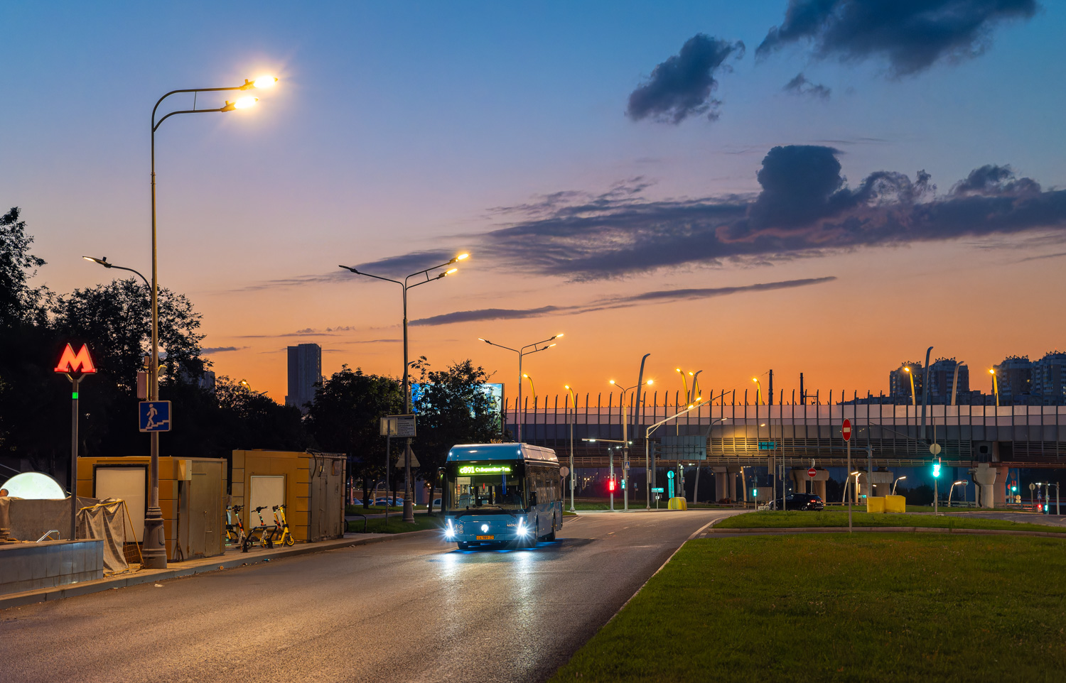 Moscow, LiAZ-6274.00 # 460455