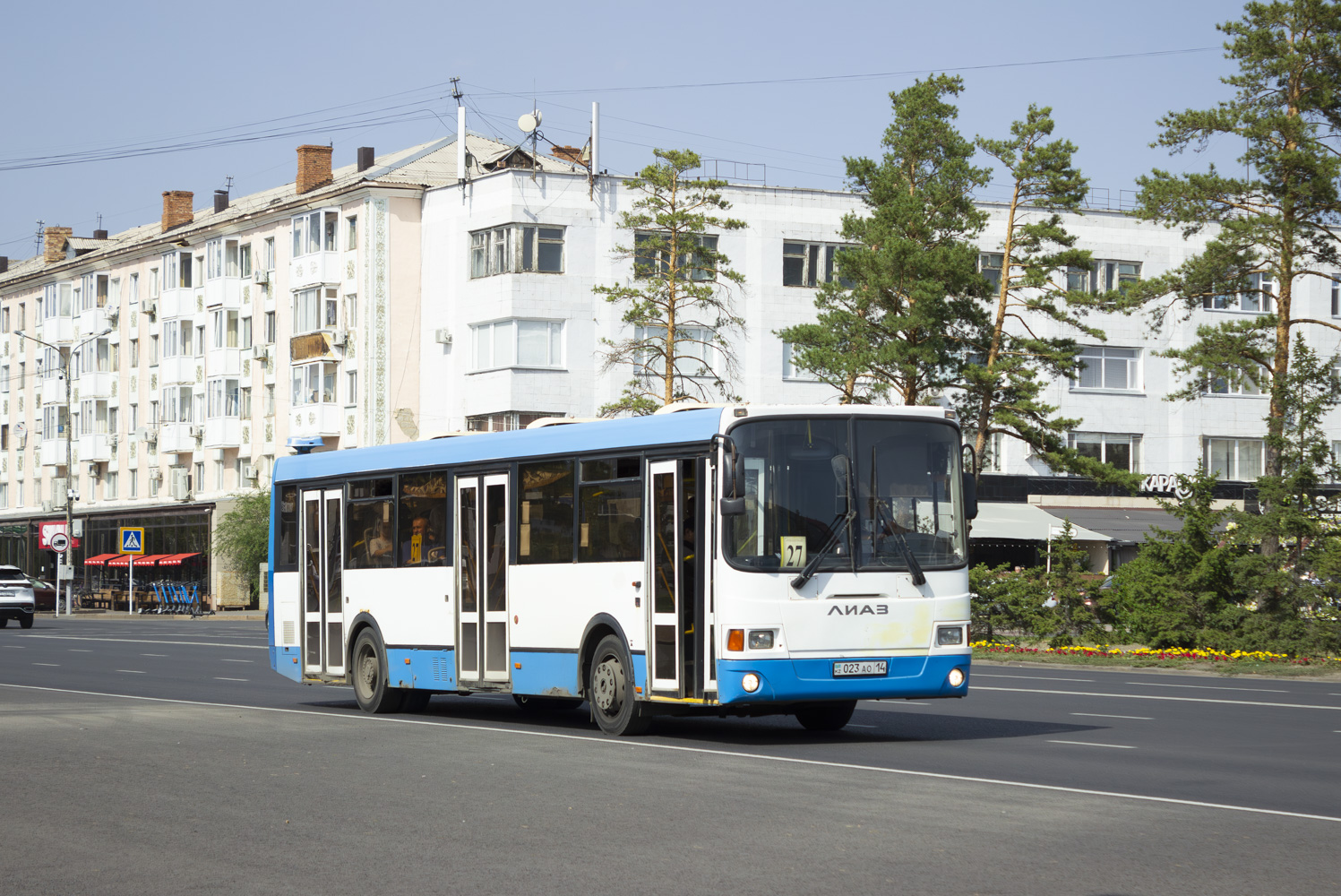 Pavlodar, LiAZ-5293.60 # 023 AO 14