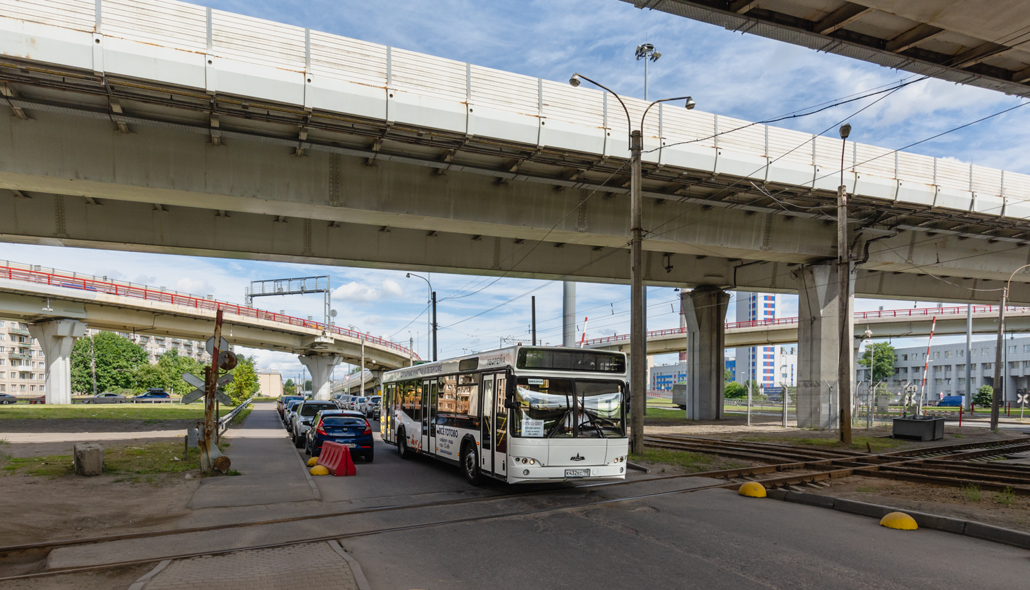 Saint Petersburg, MAZ-103.476 Nr. К 432 ЕС 198