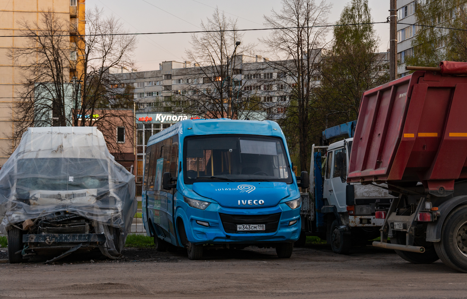 Saint Petersburg, Nizhegorodets-VSN700 (IVECO) # Н 343 СМ 198