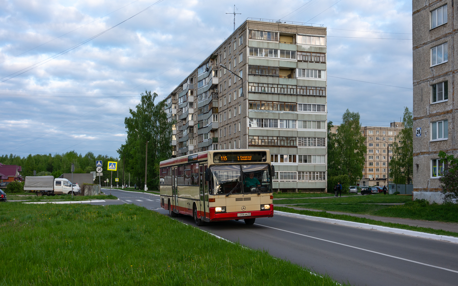 Raduzhny (Vladimir Oblast), Mercedes-Benz O405 # О 006 НМ 33