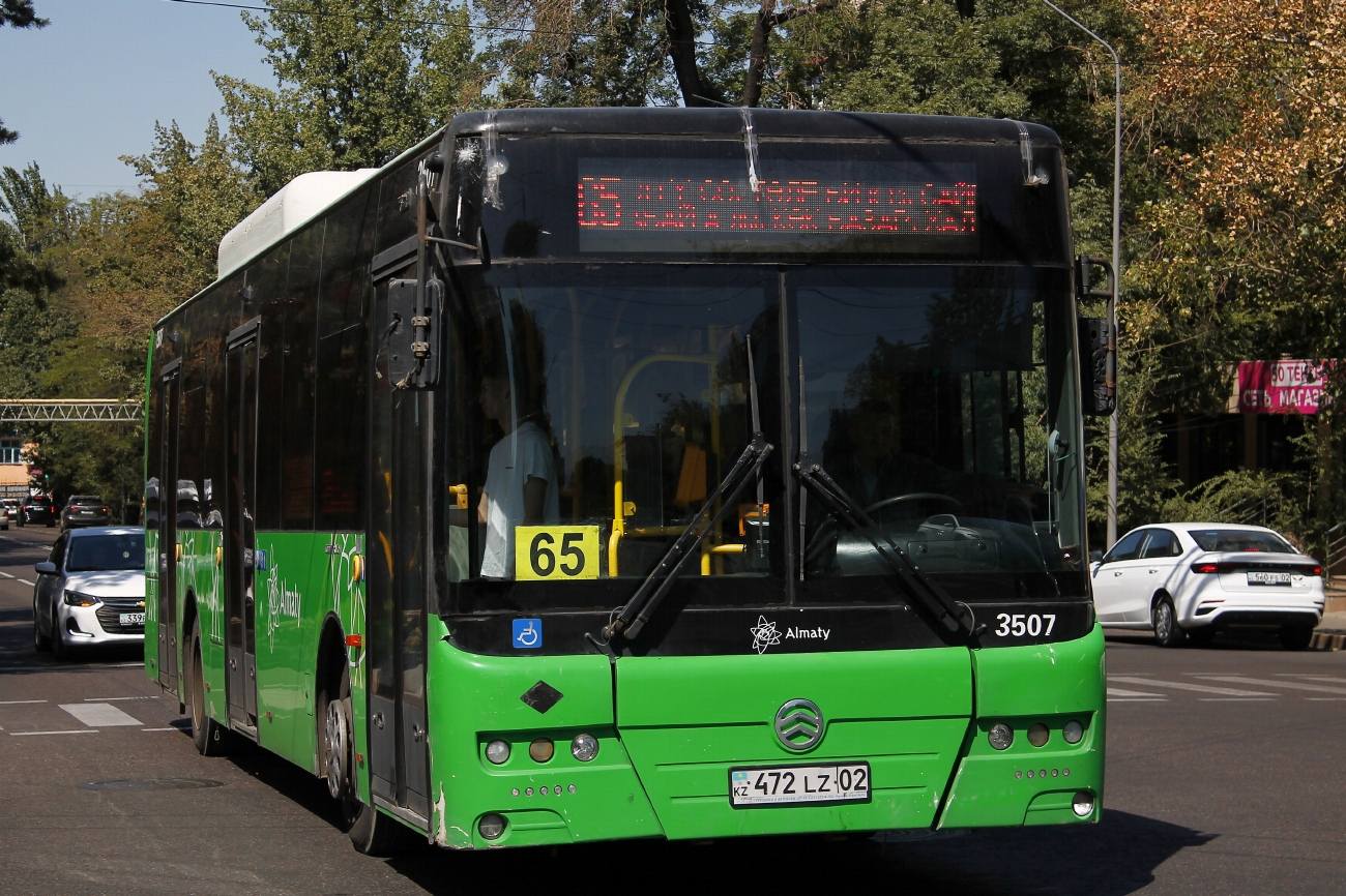 Almaty, Golden Dragon XML6125CN (Hyundai Trans Auto) # 3507