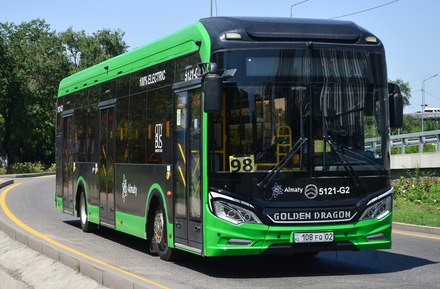 Almaty, Golden Dragon XML6125CE (Hyundai Trans Auto) # 5121-G2