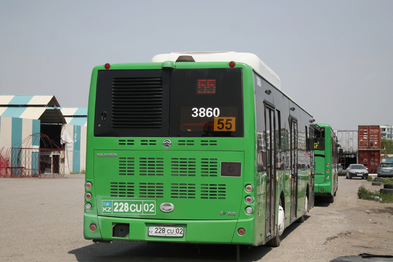 Almaty, Golden Dragon XML6125CN (Hyundai Trans Auto) # 3860