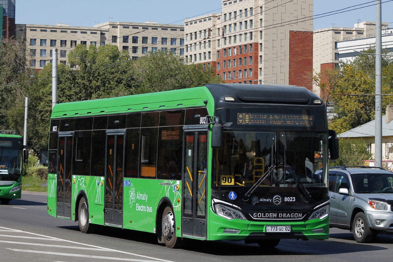 Almaty, Golden Dragon XML6125CE (Hyundai Trans Auto) # 8023