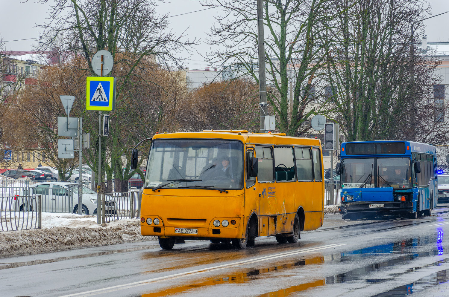 Gomiel, GARZ A092 "Radimich" # 25721; Gomiel, MAZ-103.С62 # 036358