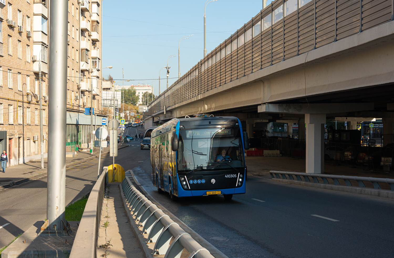 Moscow, KAMAZ-6282 No. 410305