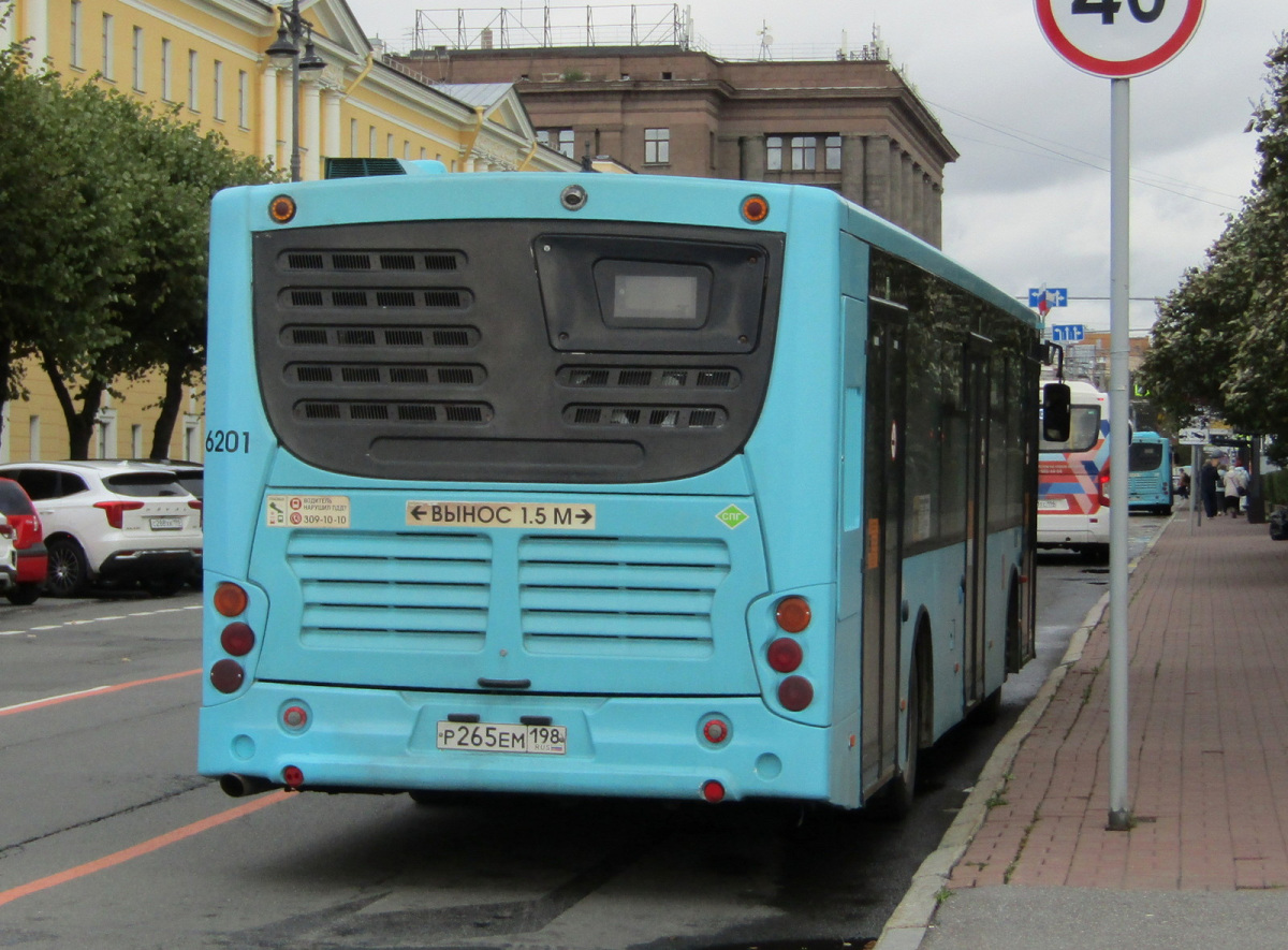 Saint Petersburg, Volgabus-5270.G2 (LNG) # 6201